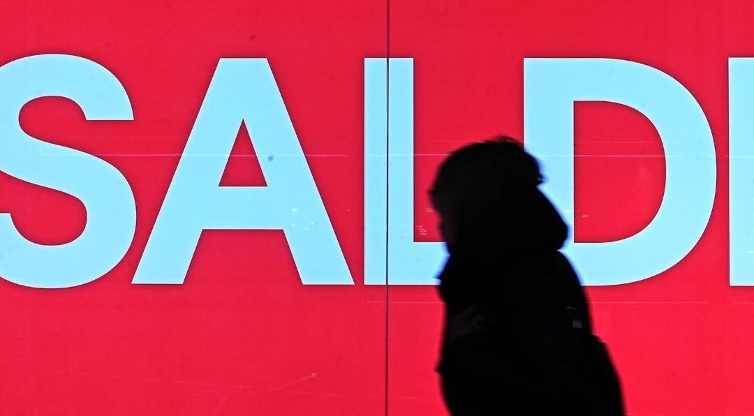 Saldi Estivi: Cosa Acquistare