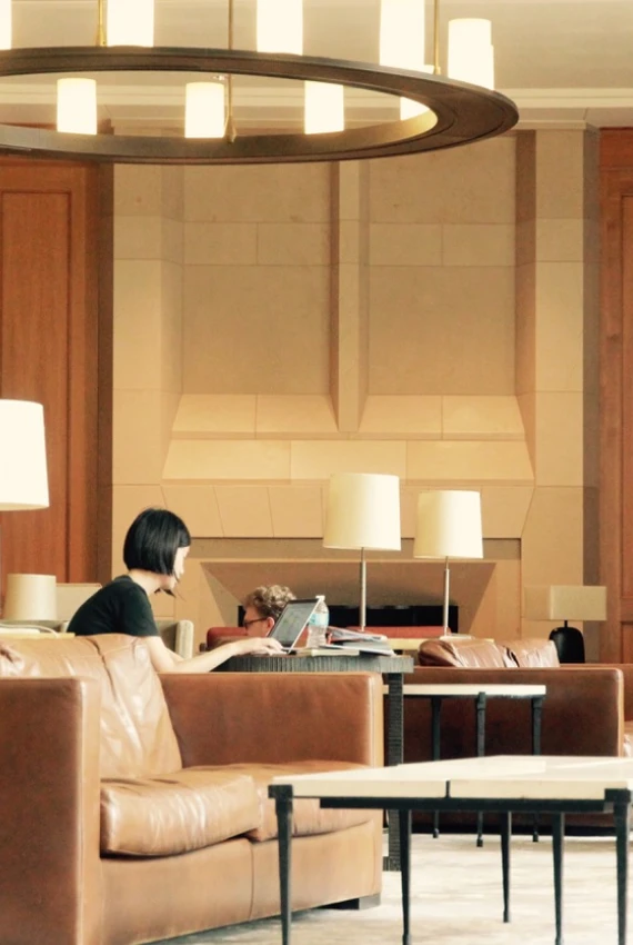 partnership con hotel